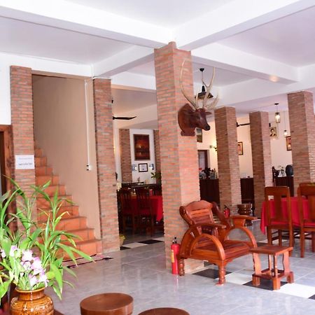 Bou Savy Guesthouse Siem Reap Exterior photo