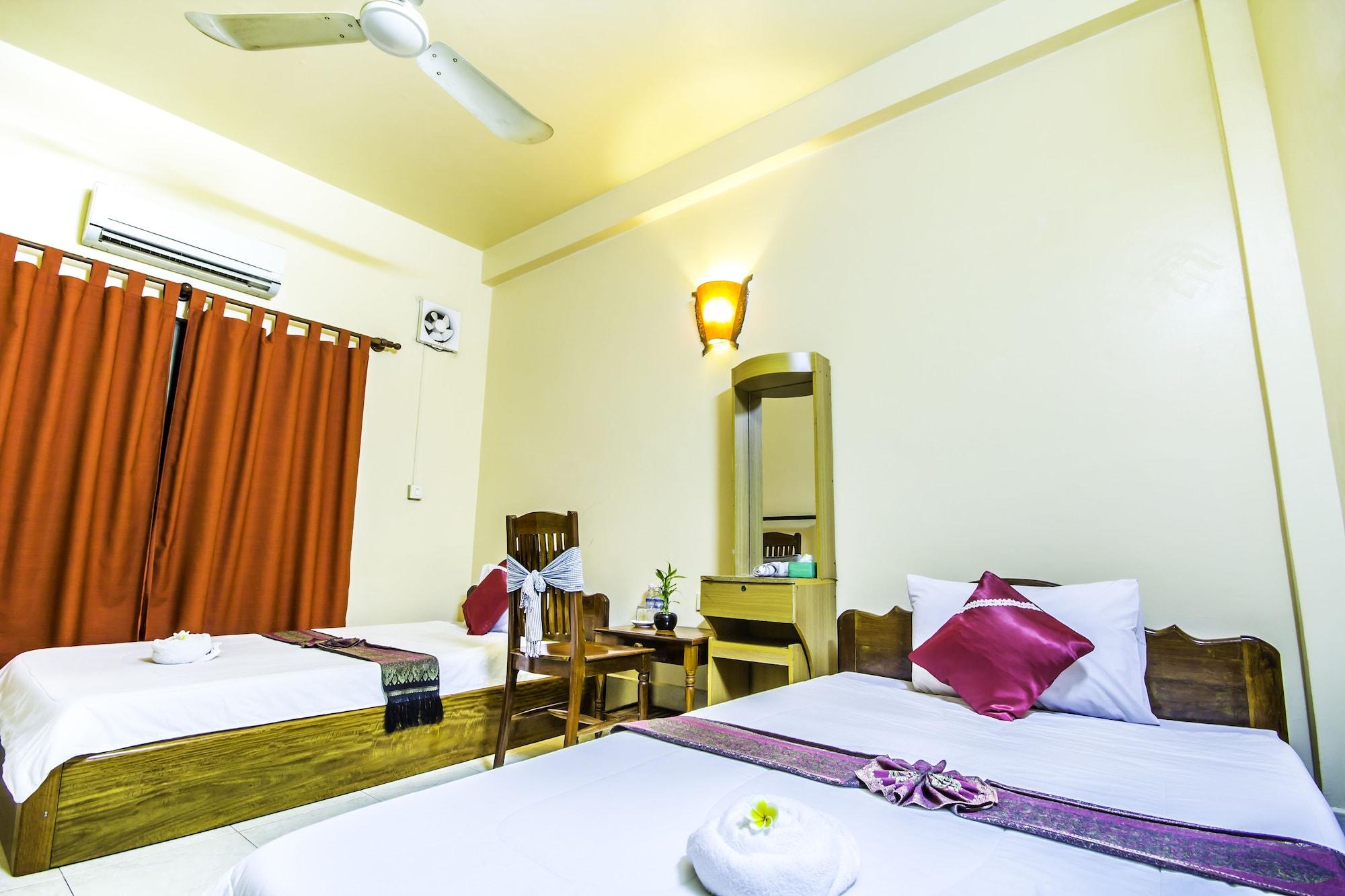 Bou Savy Guesthouse Siem Reap Exterior photo