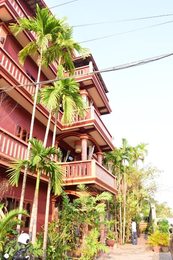 Bou Savy Guesthouse Siem Reap Exterior photo