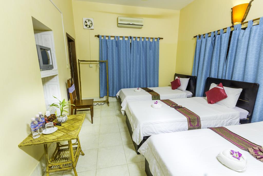 Bou Savy Guesthouse Siem Reap Exterior photo