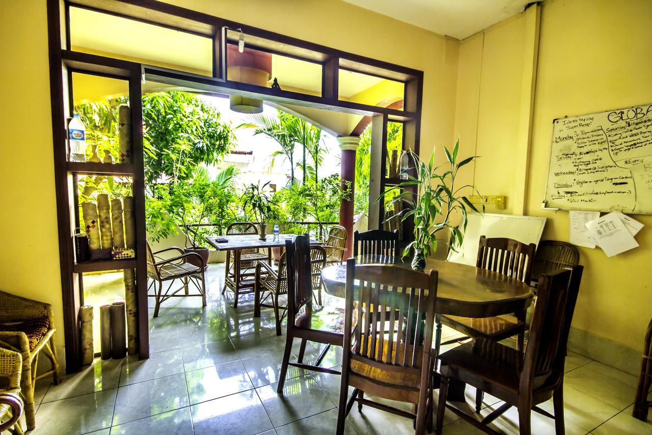 Bou Savy Guesthouse Siem Reap Exterior photo